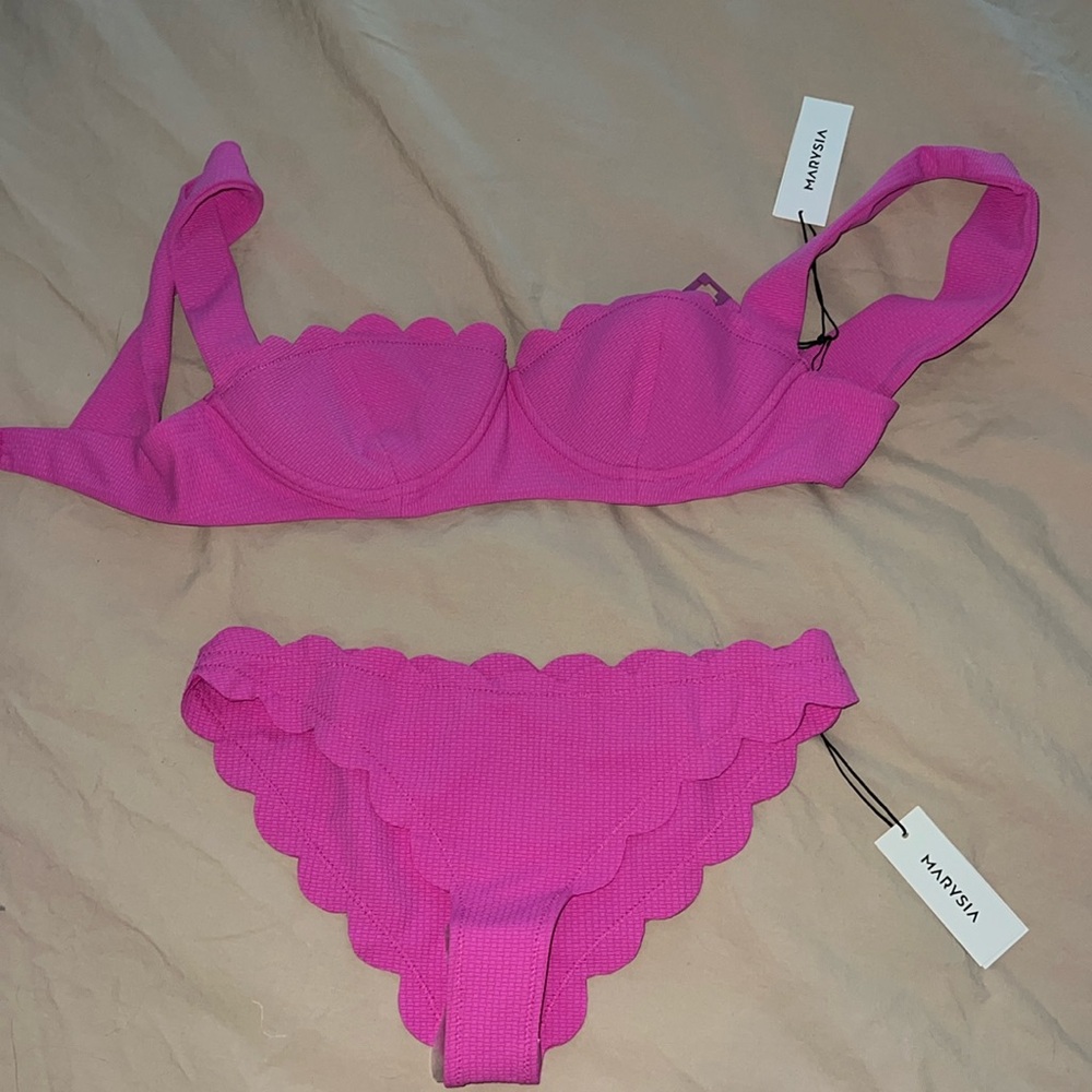 Marysia pink bathing suit